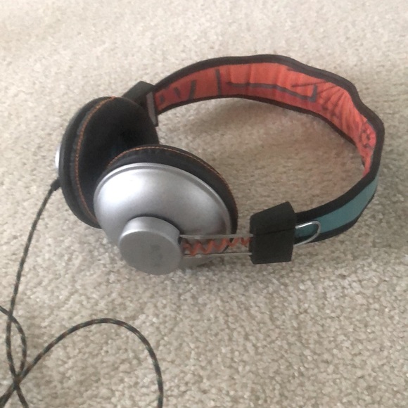 Marley Head Phones - Picture 3 of 6